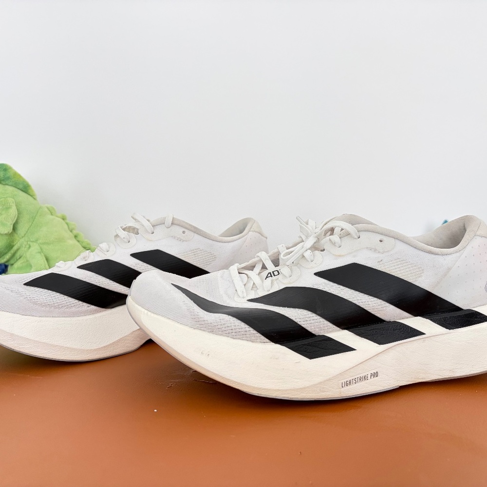 Adidas Adizero Evo SL White/Black Men’s Size 8.5 – Good Condition